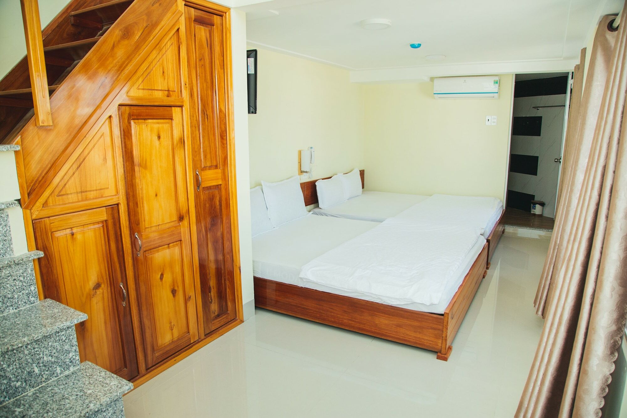 Ngoc Huong Hostel&Apartments Quy Nhon Exterior foto